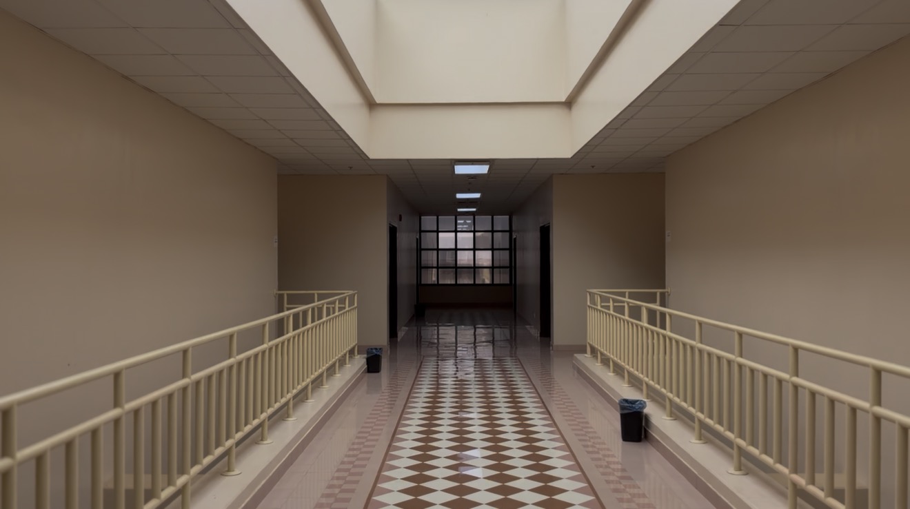 الممرات الداخلية
